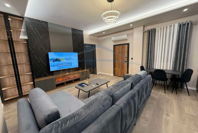 Shtepi ne shitje 1+1 ne Tirane - 130,000 Euro