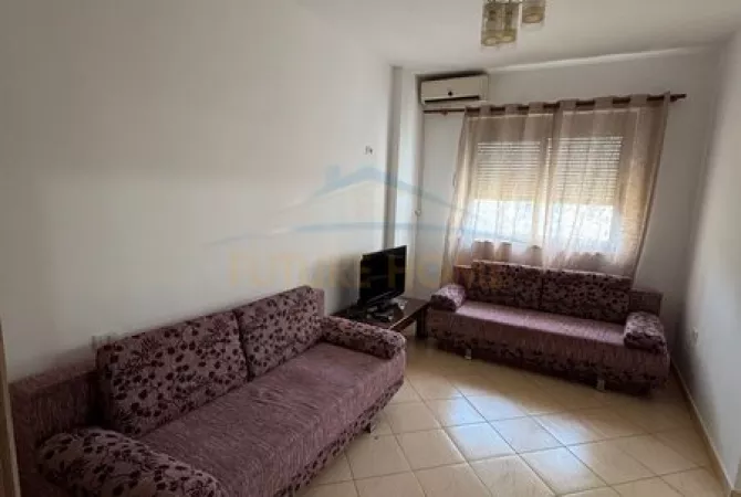 Shtepi me qera 2+1 ne Tirane - 500 Euro