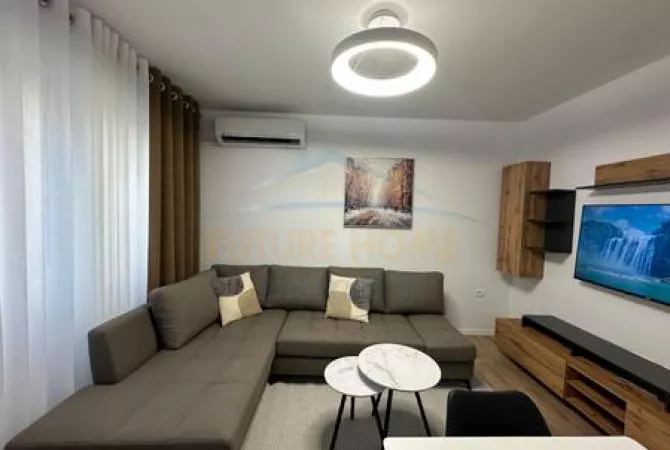 Shtepi ne shitje 1+1 ne Tirane - 120,000 Euro