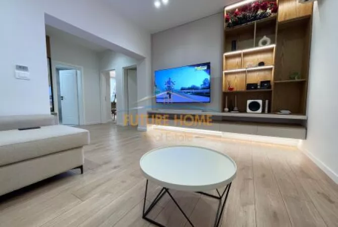 Shtepi me qera 1+1 ne Tirane - 700 Euro