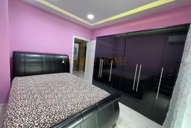 Shtepi me qera Apartament ne Tirane, 1+1, Mobilimi E mobiluar, Pagesa 500  Euro.