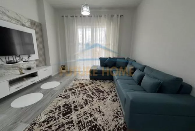 Shtepi ne shitje 2+1 ne Tirane - 175,000 Euro