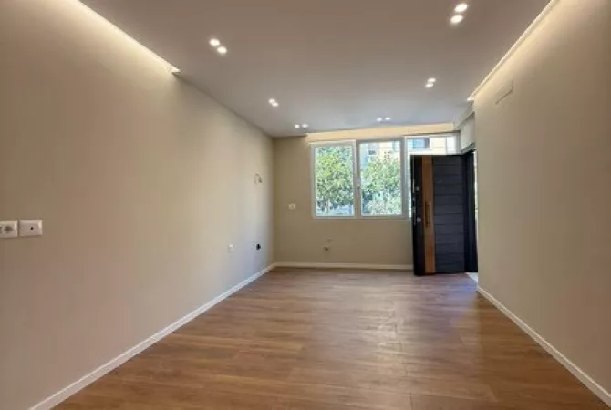 Shtepi ne shitje 1+1 ne Tirane - 120,000 Euro