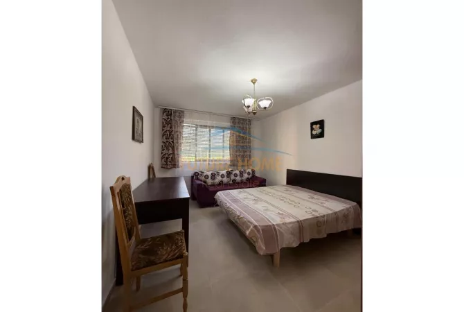 Shtepi me qera Apartament ne Tirane, 3+1, Mobilimi E mobiluar, Pagesa 600  Euro.