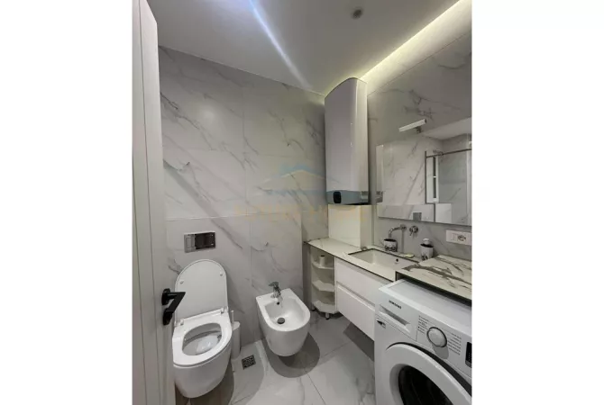 Shtepi me qera Apartament ne Tirane, 2+1, Mobilimi E mobiluar, Pagesa 800  Euro.