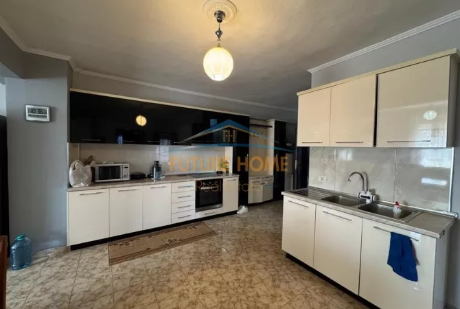Shtepi ne shitje 2+1 ne Tirane - 150,000 Euro