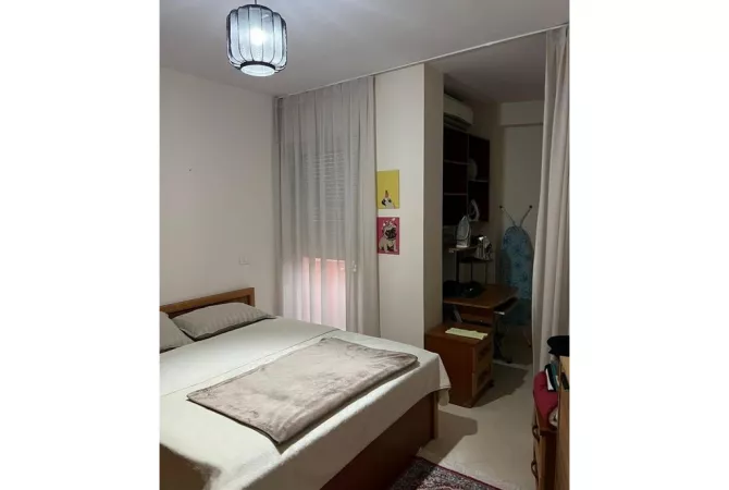 Shtepi me qera 1+1 ne Tirane - 700 Euro