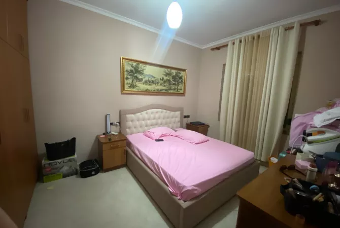 Shtepi me qera Apartament ne Tirane, 1+1, Mobilimi E mobiluar, Pagesa 550  Euro.