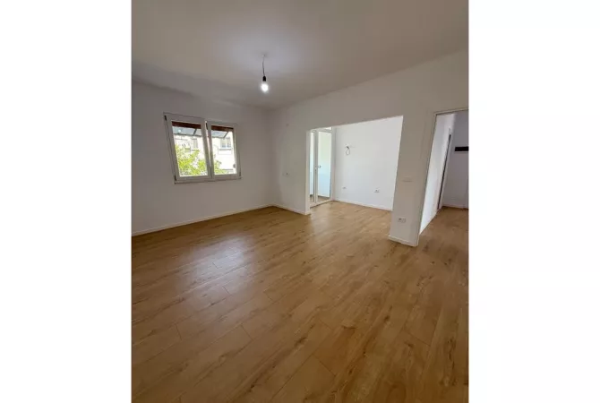 Shtepi ne shitje 2+1 ne Tirane - 122,000 Euro