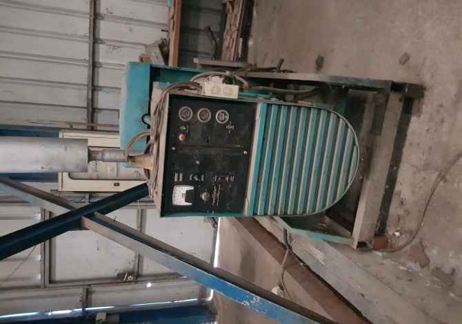 Strumenti di lavoro a Lushnja - 160,000 Leke