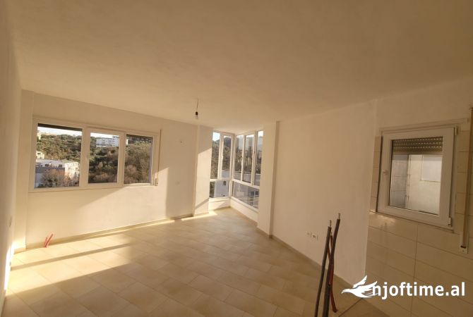 Shtepi ne shitje 2+1 ne Tirane - 195,500 Euro