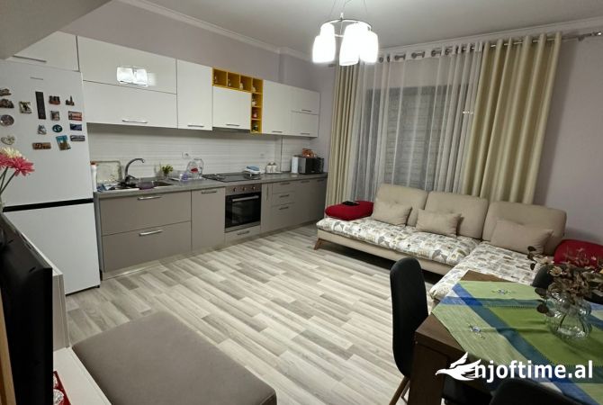 Shtepi ne shitje 1+1 ne Tirane - 104,000 Euro