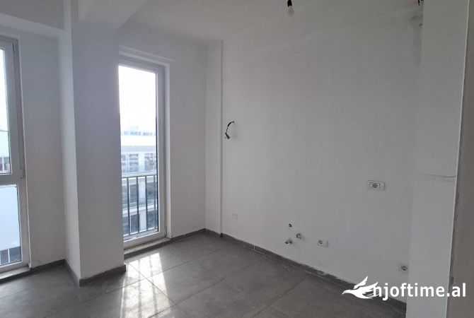Shtepi me qera 3+1 ne Tirane - 450 Euro