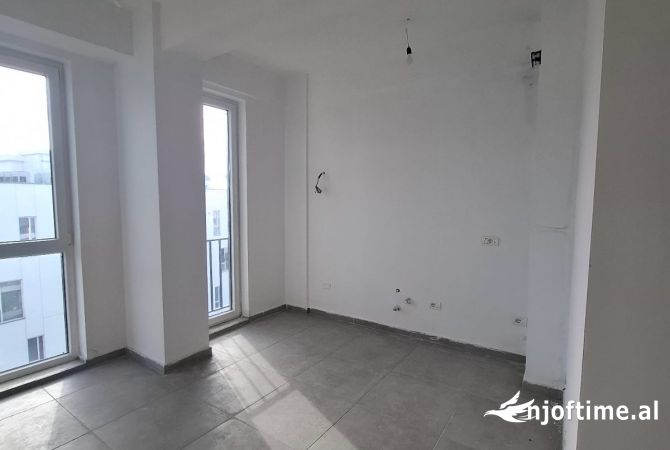 Shtepi me qera 3+1 ne Tirane - 450 Euro