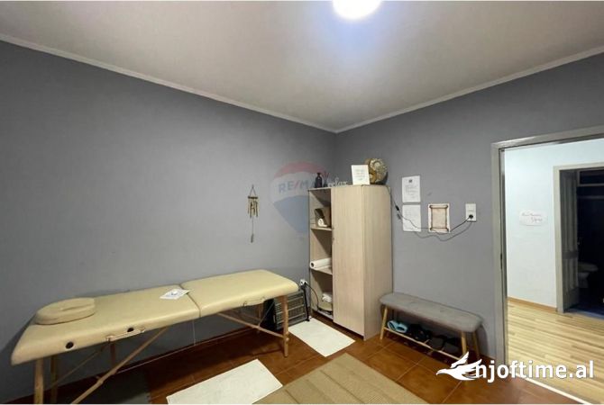 Shtepi me qera Apartament ne Tirane, 1+1, Mobilimi Pjeserisht e mobiluar, Pagesa 550  Euro.