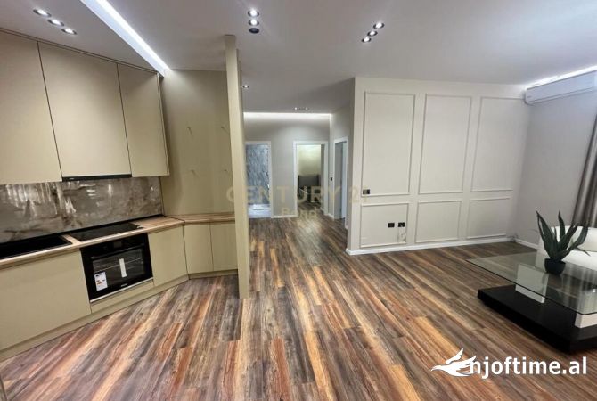 Shtepi ne shitje Apartament ne Durres, 2+1, Mobilimi E mobiluar, Pagesa 250,000  Euro.