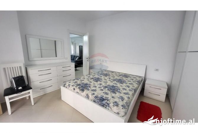 Shtepi me qera 2+1 ne Tirane - 550 Euro