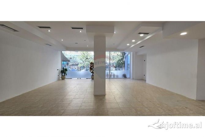 Shtepi me qera 1+1 ne Tirane - 400 Euro