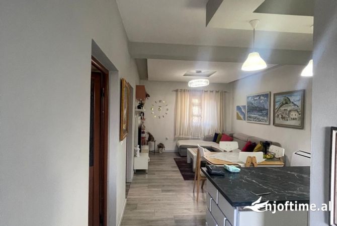 Shtepi me qera 2+1 ne Tirane - 600 Euro