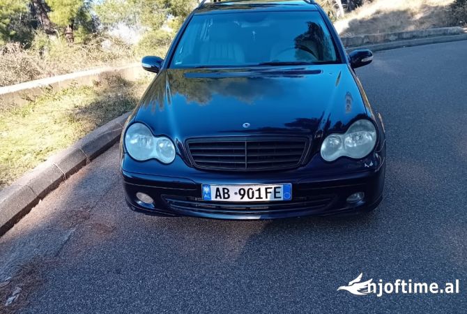 Makina ne shitje ne Elbasan - 3,500 Euro