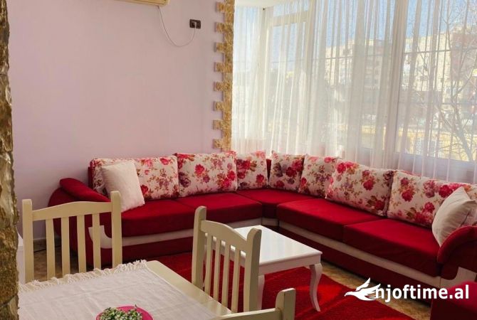 Shtepi me qera 2+1 ne Tirane - 600 Euro