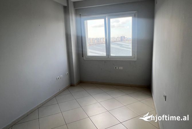 Shtepi me qera 2+1 ne Tirane - 600 Euro