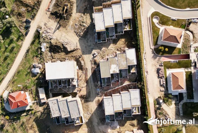 Shtepi ne shitje 3+1 ne Tirane - 445,451 Euro
