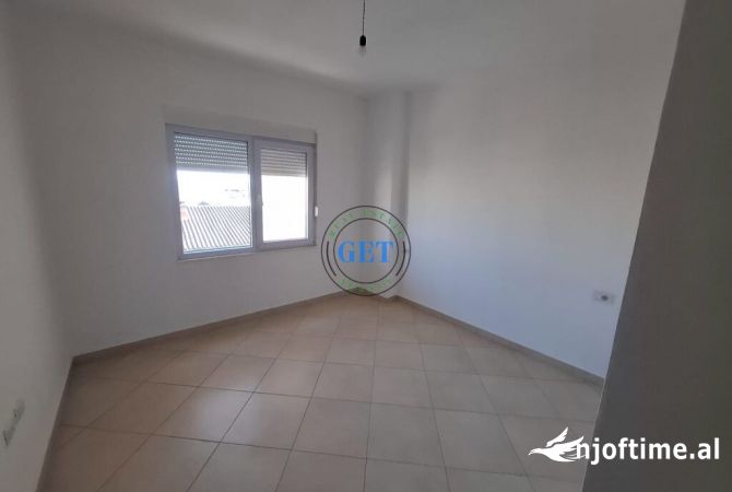Shtepi me qera 2+1 ne Durres - 350 Euro