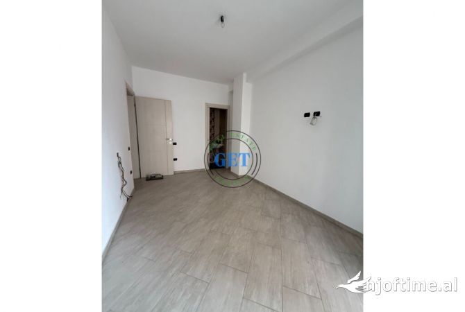 Shtepi ne shitje 2+1 ne Durres - 174,000 Euro