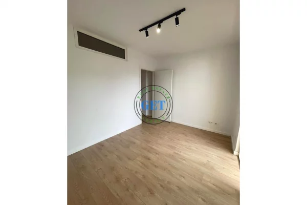 Apartment for sale in Durres 1+1, Emty