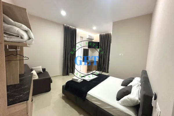 Business Property for Rent 7+1 in Durres - 30,000 Euro