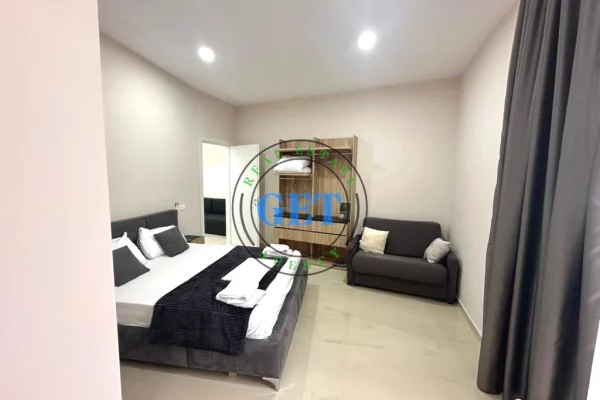 Business Property for Rent 7+1 in Durres - 30,000 Euro