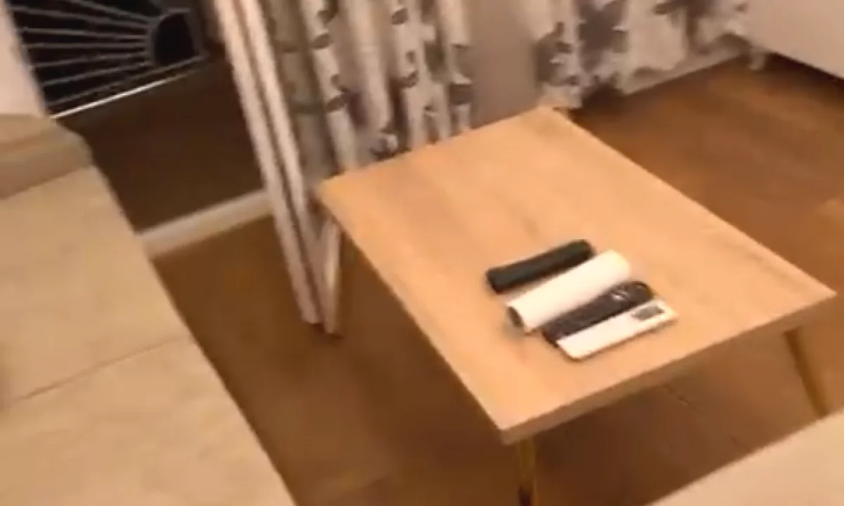 Shtepi ne shitje Apartament ne Tirane, 2+1, Mobilimi E mobiluar, Pagesa 140,000  Euro.