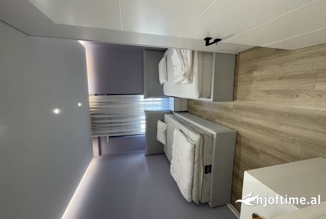 Shtepi me qera 2+1 ne Tirane - 900 Euro