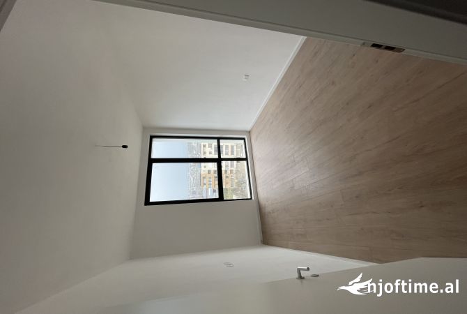 Shtepi ne shitje 2+1 ne Tirane - 176,000 Euro