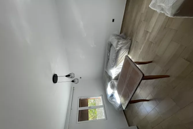 Shtepi me qera 1+1 ne Tirane - 35,000 Leke