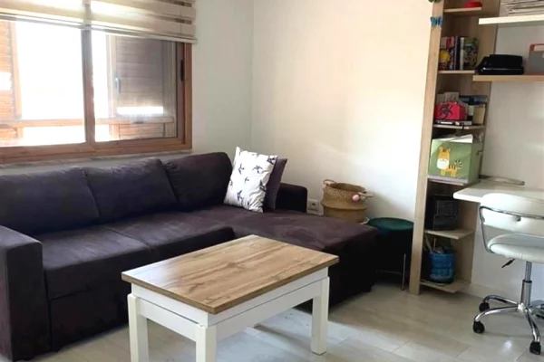 House for Rent 1+1 in Tirana - 48,000 Leke