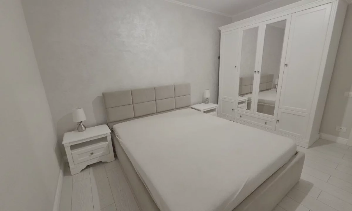 Appartamento in affitto a Tirana 1+1, Arredato