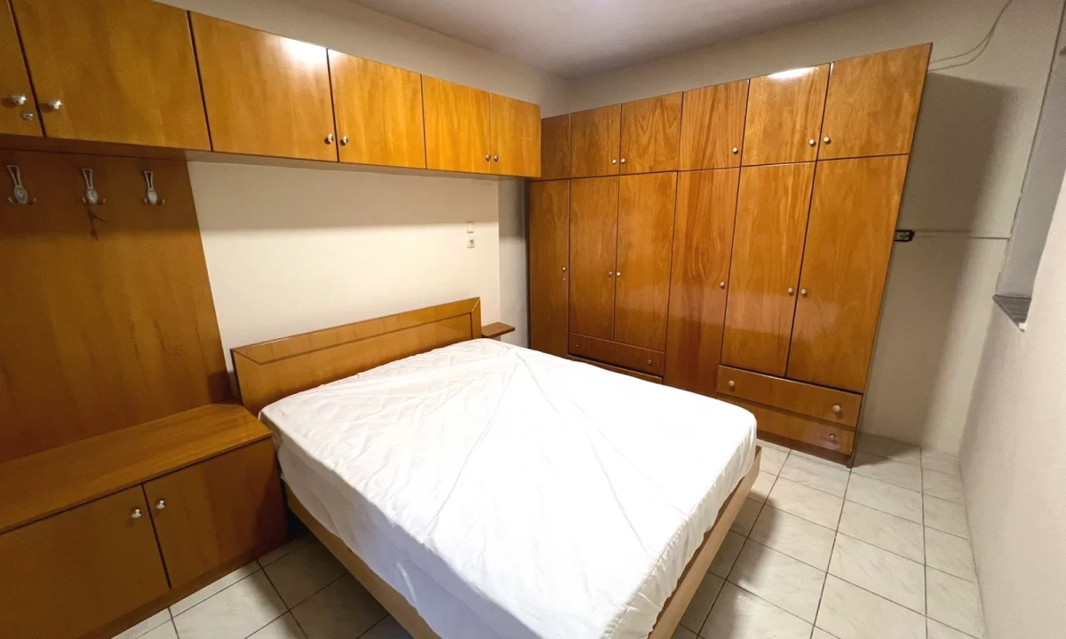 Shtepi me qera Apartament ne Tirane, 2+1, Mobilimi E mobiluar, Pagesa 500  Euro.