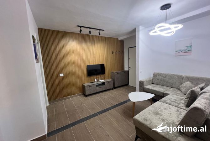 Shtepi me qera 1+1 ne Tirane - 500 Euro