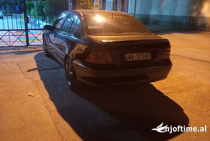 Auto in Vendita  a Tirana - 2,999 Euro