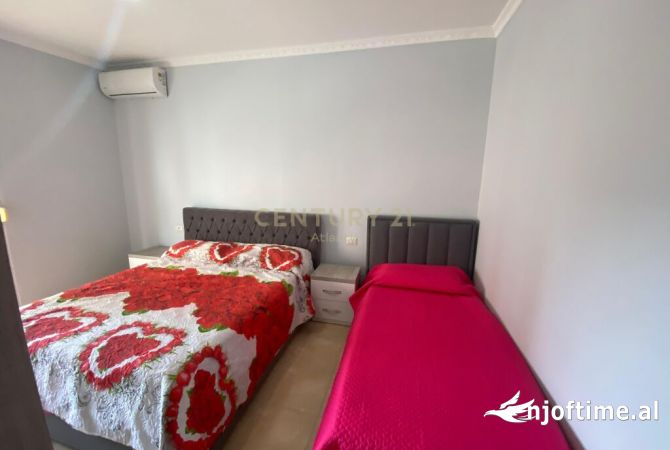 Shtepi me qera Apartament ne Durres, 1+1, Mobilimi E mobiluar, Pagesa 400  Euro.