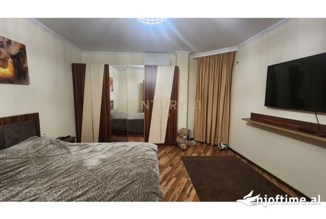 Shtepi ne shitje Apartament ne Durres, 1+1, Mobilimi E mobiluar, Pagesa 80,000  Euro.