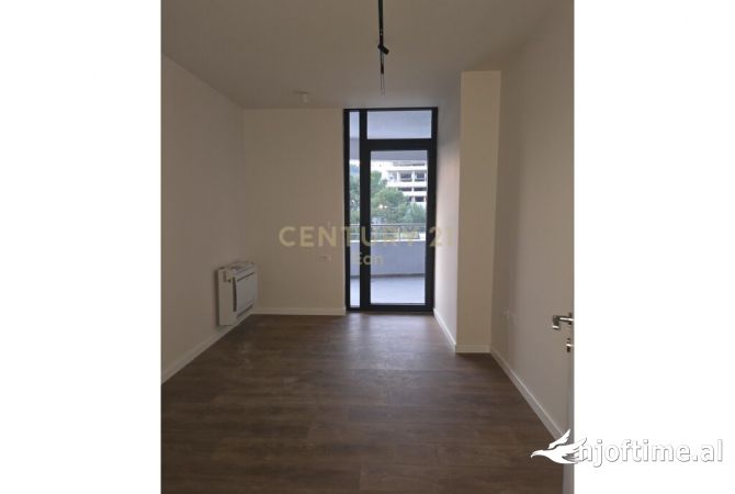 Apartment for sale in Durres 2+1, Emty