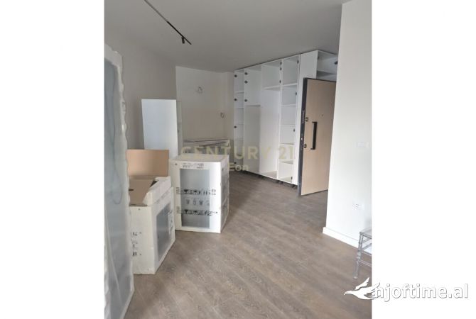 Apartment for sale in Durres 2+1, Emty