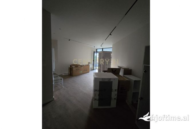 Apartment for sale in Durres 2+1, Emty