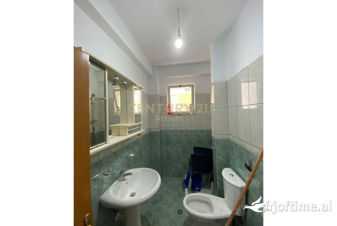 Shtepi ne shitje Apartament ne Durres, 1+1, Mobilimi E mobiluar, Pagesa 79,300  Euro.