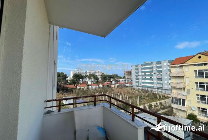 Shtepi ne shitje Apartament ne Durres, 1+1, Mobilimi E mobiluar, Pagesa 76,000  Euro.