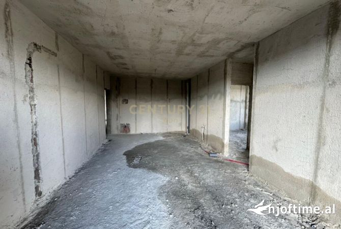 Shtepi ne shitje Apartament ne Durres, 2+1, Mobilimi Bosh, pa mobiluar, Pagesa 109,200  Euro.