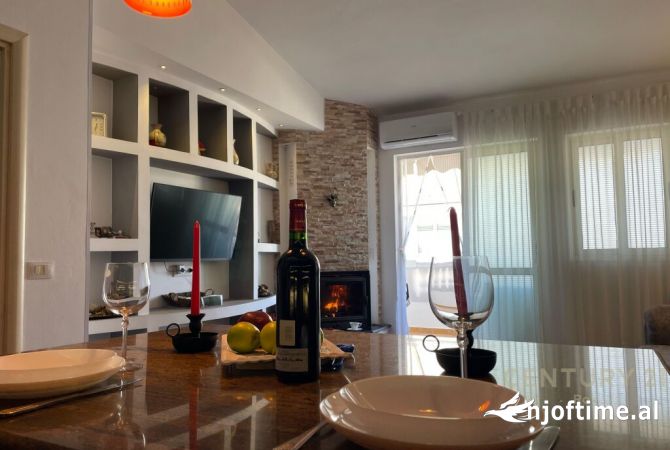 Shtepi ne shitje Apartament ne Durres, 3+1, Mobilimi E mobiluar, Pagesa 129,000  Euro.